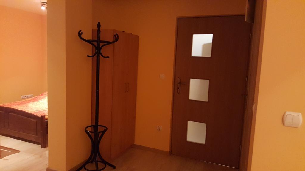 Apartament Alpi Hotell Nowy Targ Exteriör bild